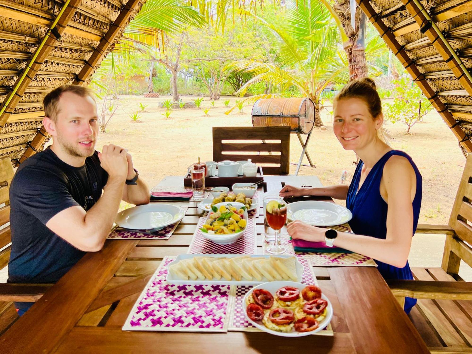 Kingfisher Beach Resort-Yala Kirinda  Eksteriør billede
