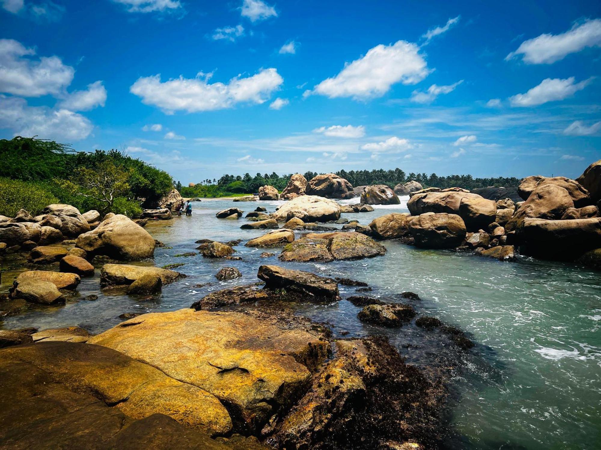 Kingfisher Beach Resort-Yala Kirinda  Eksteriør billede