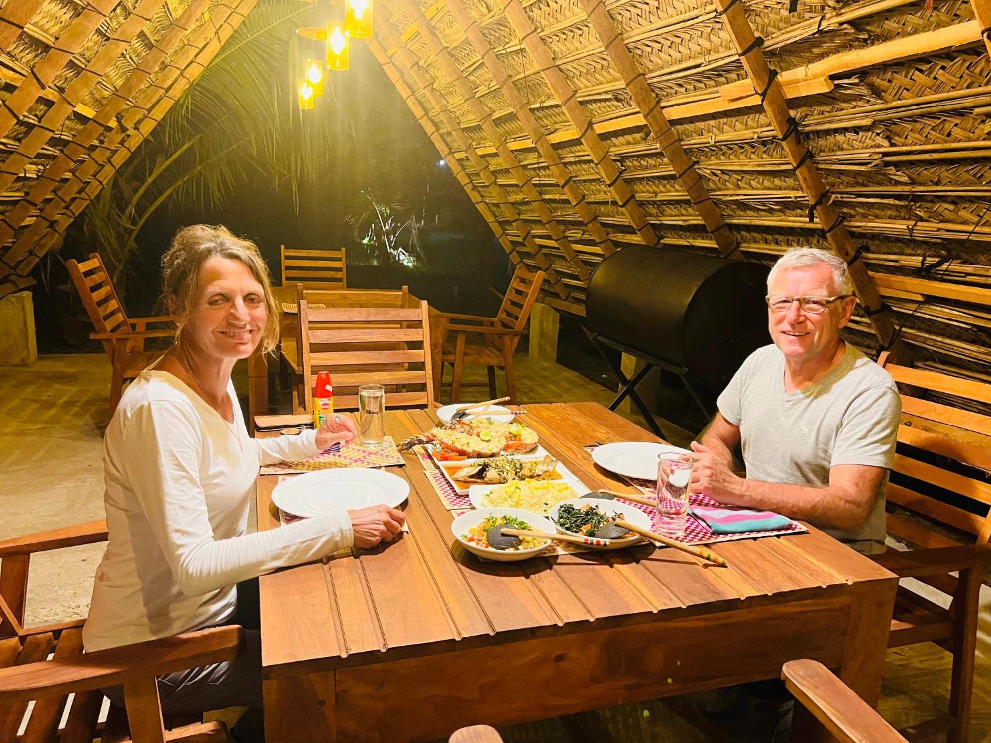 Kingfisher Beach Resort-Yala Kirinda  Eksteriør billede